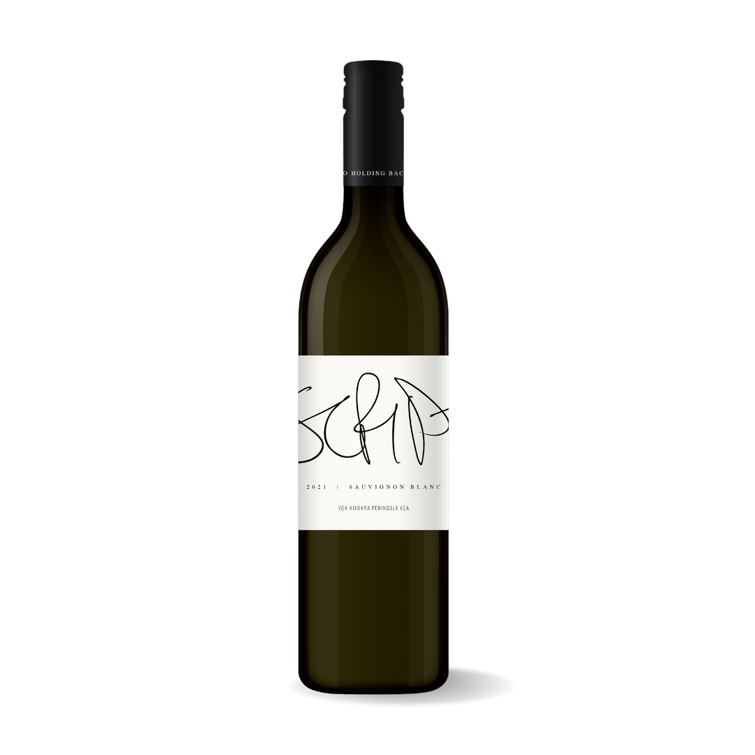 dark green bottle of 2021 Sauvignon Blanc on transparent background